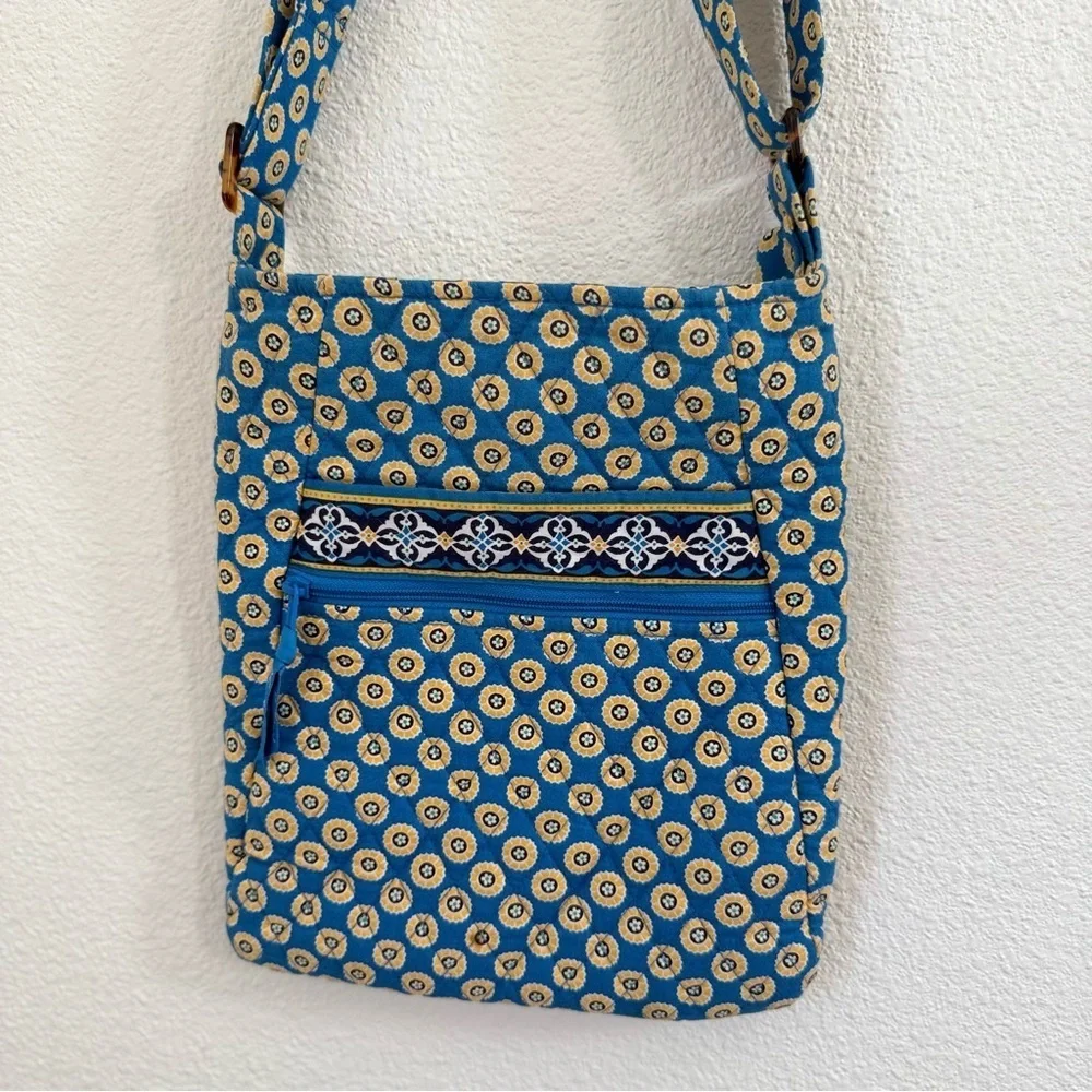 Vera Bradley Colorful Patterned Rivera Blue Crossbody Hipster